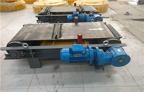 帶式永磁自卸式除鐵器，帶式永磁自卸式除鐵器知識參數(shù)_內(nèi)部磁塊安裝方法_帶式永磁自卸式除鐵器型號價格