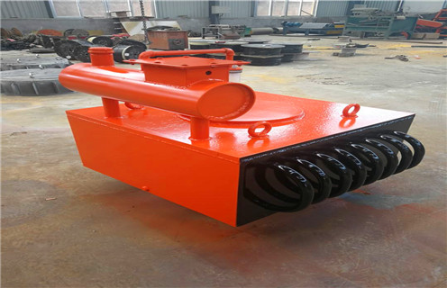 油冷電磁除鐵器，河南強迫油冷電磁除鐵器生產(chǎn)廠家_河南強迫油冷電磁除鐵器生產(chǎn)廠家加多少號油_選型