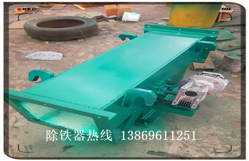 不銹鋼管道除鐵器，內(nèi)蒙古不銹鋼管道除鐵器_遠(yuǎn)力內(nèi)蒙古不銹鋼管道除鐵器應(yīng)用安裝示意圖型12000高斯_可定制工作原理