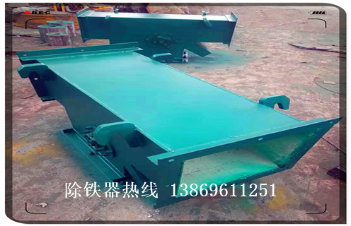 管道永磁除鐵器，吉林管道永磁除鐵器系列_吉林管道永磁除鐵器系列廠家應(yīng)用安裝示意圖型12000高斯_可定制工作原理