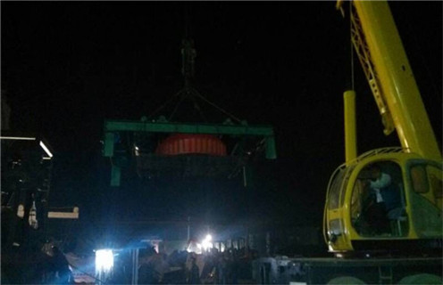 油冷電磁自卸除鐵器，湖南油冷自卸式電磁除鐵器工作視頻_國家標準_湖南油冷自卸式電磁除鐵器廠家訂做配電箱型號 