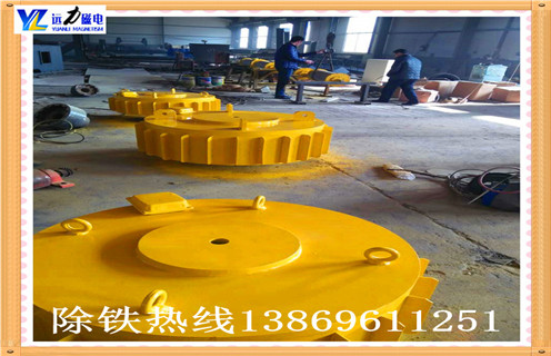 輸送帶自動電磁除鐵器，山西輸送帶自動電磁除鐵器_規(guī)格型號_山西輸送帶自動電磁除鐵器適用范圍的工作原理